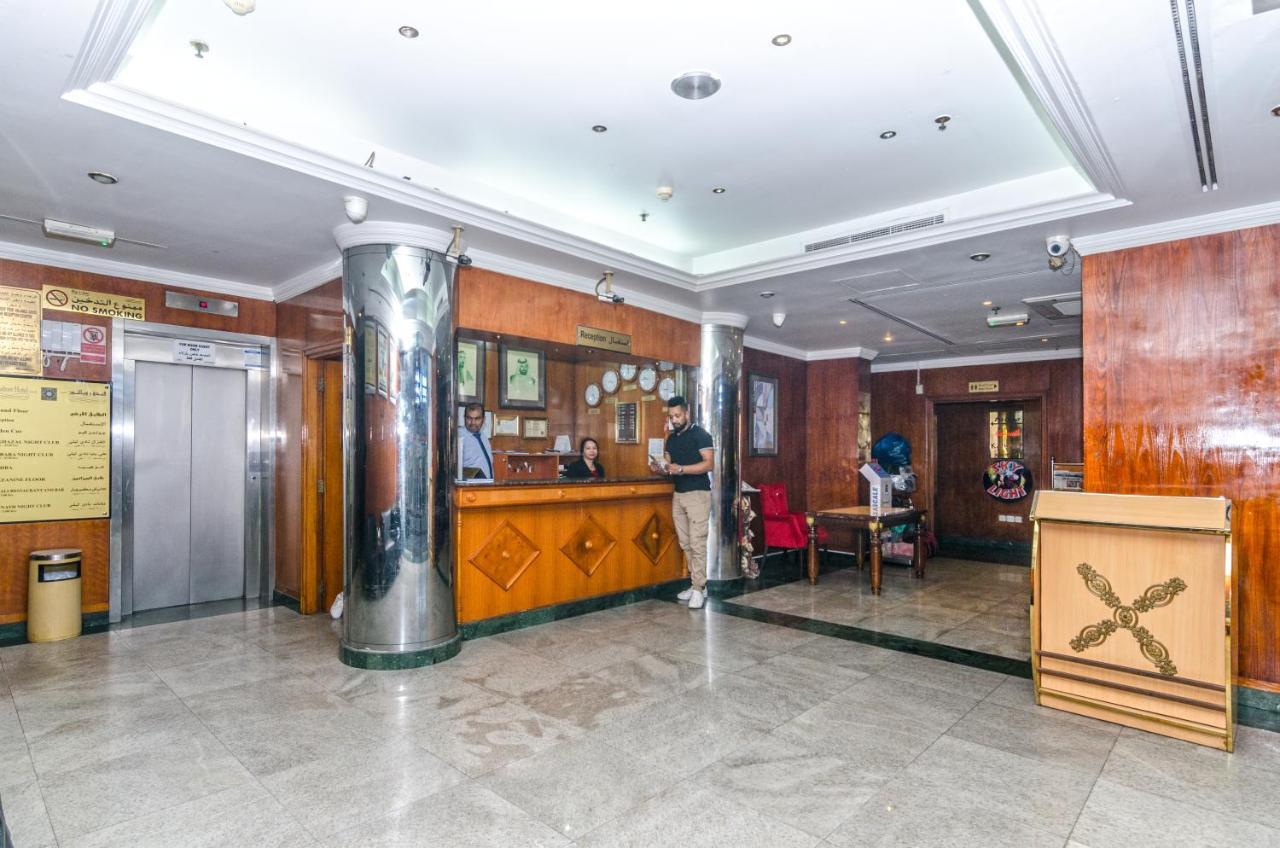דובאי Royalton Hotel מראה חיצוני תמונה