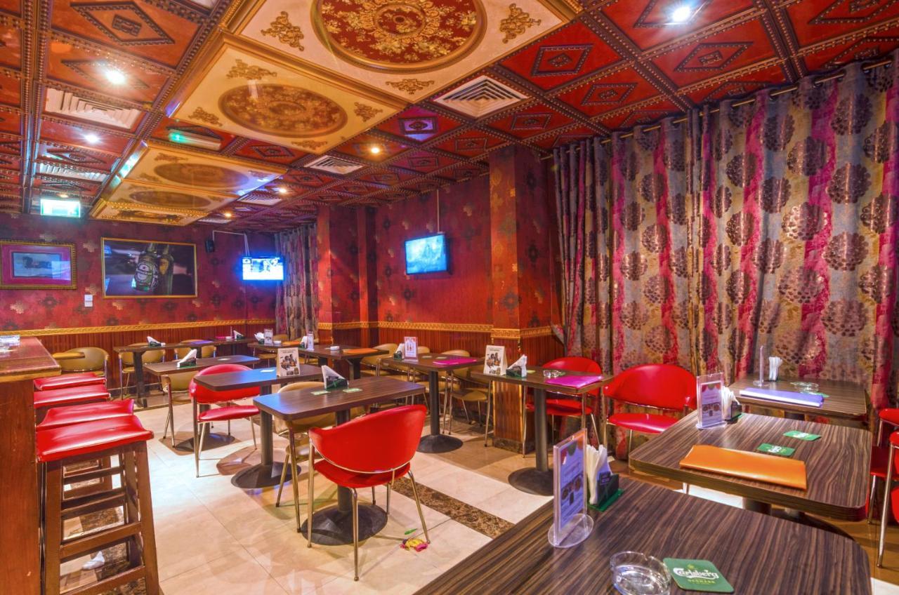 דובאי Royalton Hotel מראה חיצוני תמונה