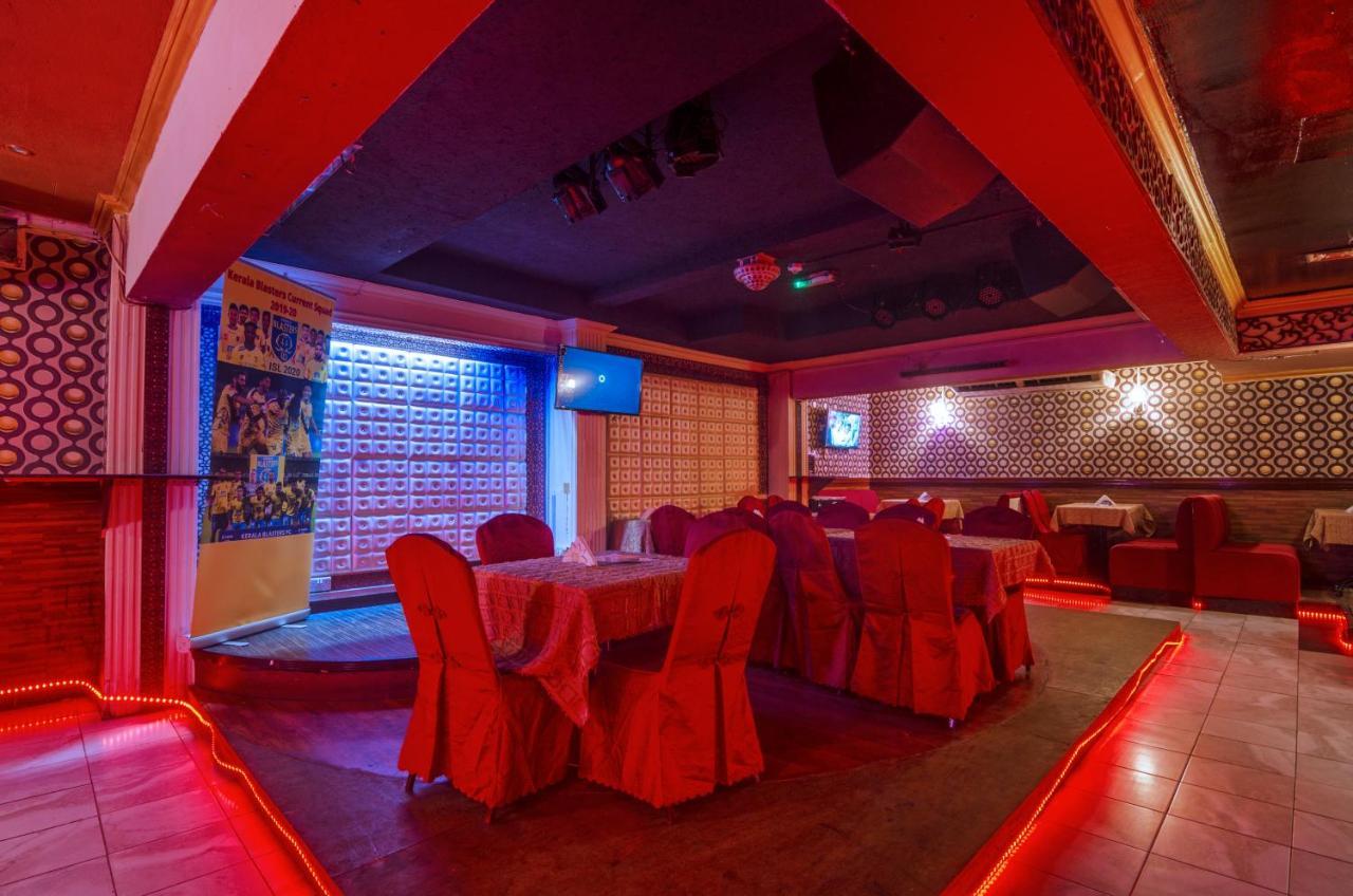 דובאי Royalton Hotel מראה חיצוני תמונה