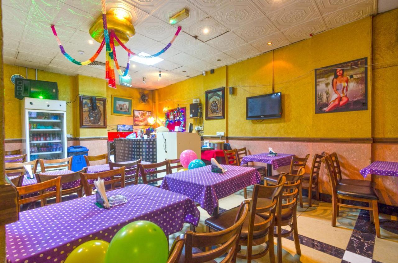 דובאי Royalton Hotel מראה חיצוני תמונה