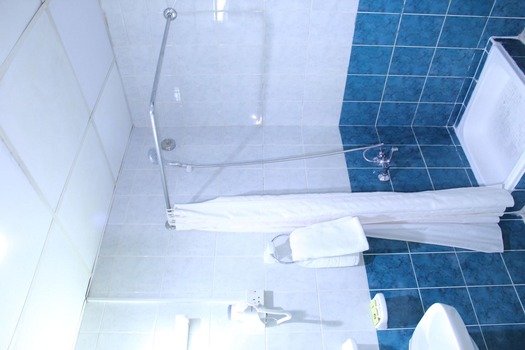 דובאי Royalton Hotel מראה חיצוני תמונה