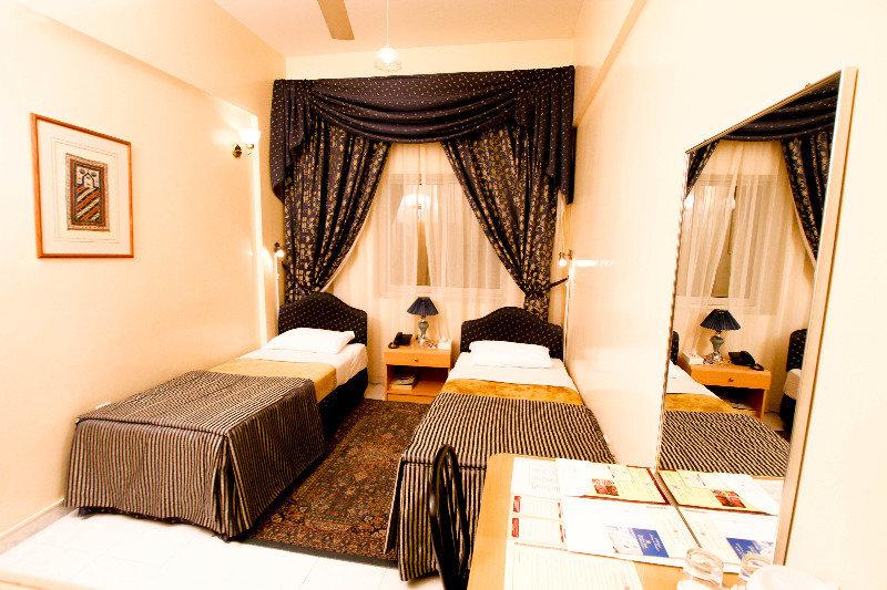 דובאי Royalton Hotel מראה חיצוני תמונה