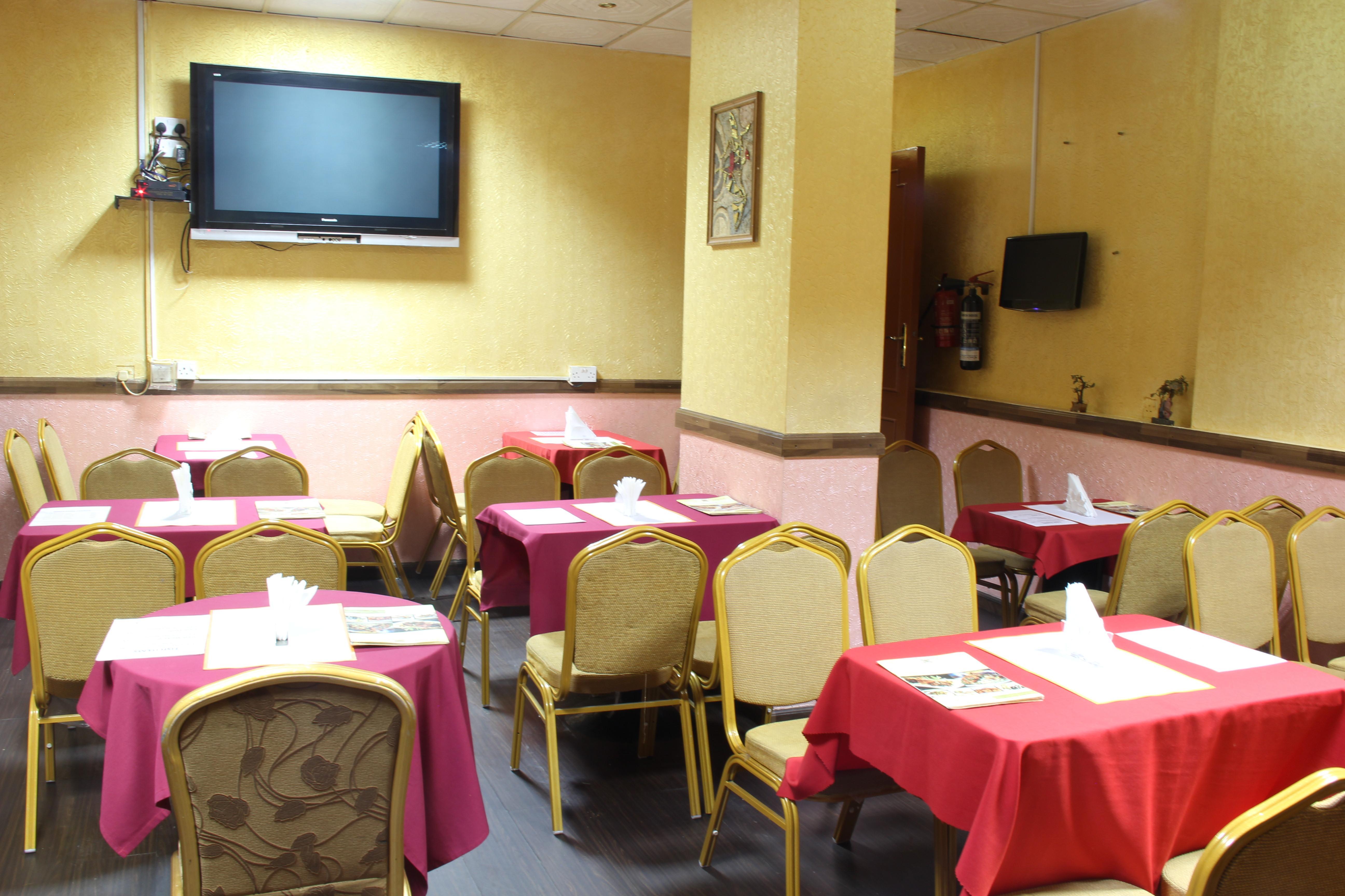 דובאי Royalton Hotel מראה חיצוני תמונה