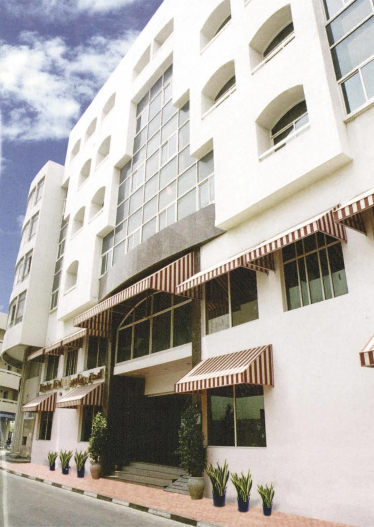 דובאי Royalton Hotel מראה חיצוני תמונה