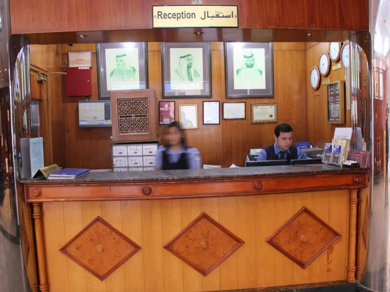 דובאי Royalton Hotel מראה חיצוני תמונה